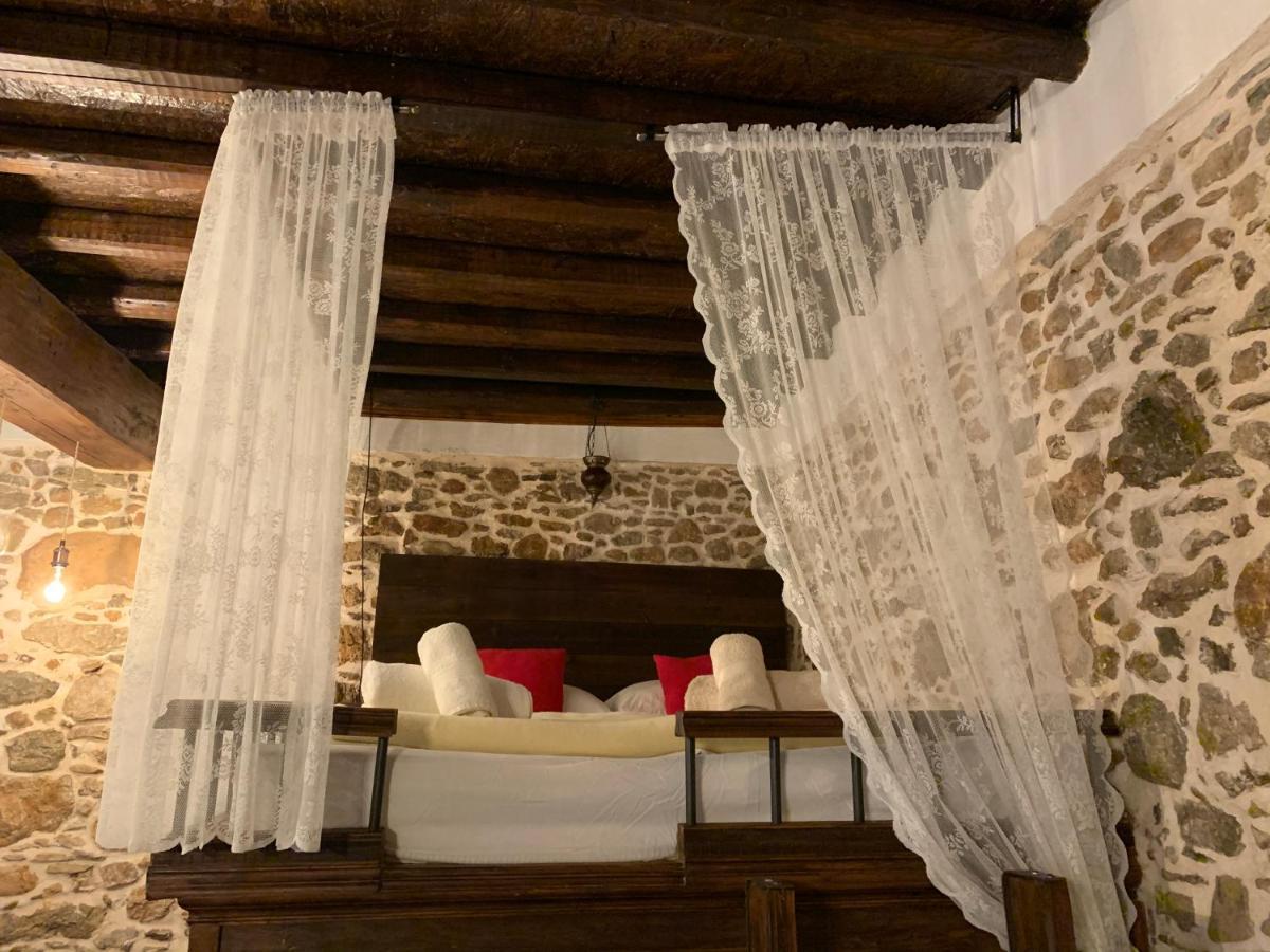 Areti'S Traditional House Apollona Bagian luar foto
