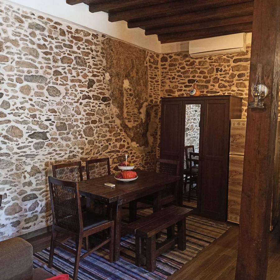 Areti'S Traditional House Apollona Bagian luar foto