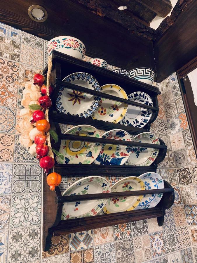 Areti'S Traditional House Apollona Bagian luar foto